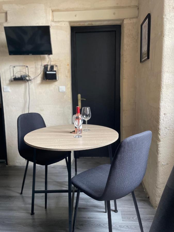 Le Charmant Quai Bourgeois Bordeaux Eksteriør billede