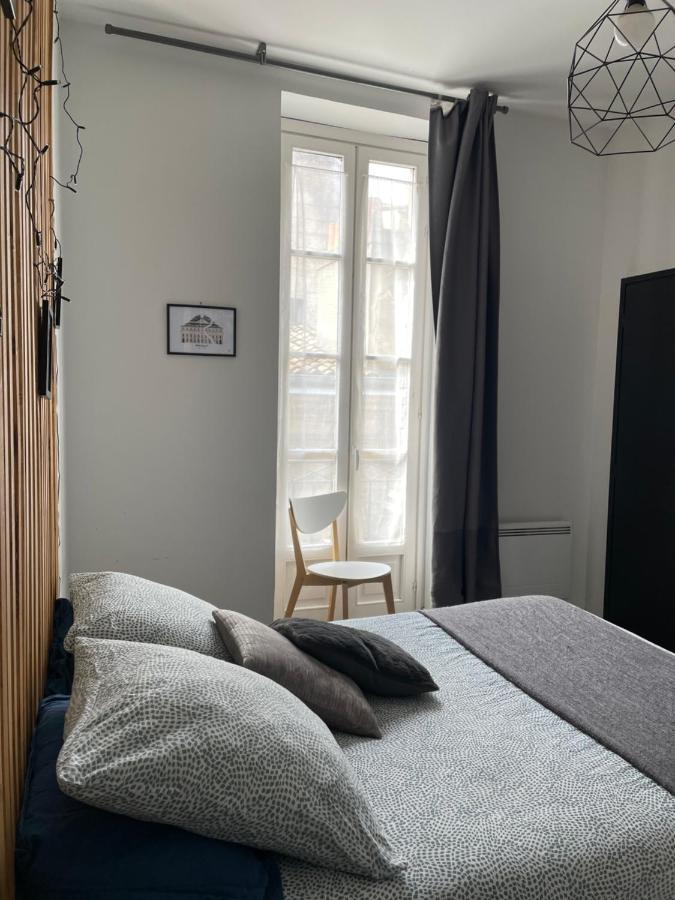 Le Charmant Quai Bourgeois Bordeaux Eksteriør billede
